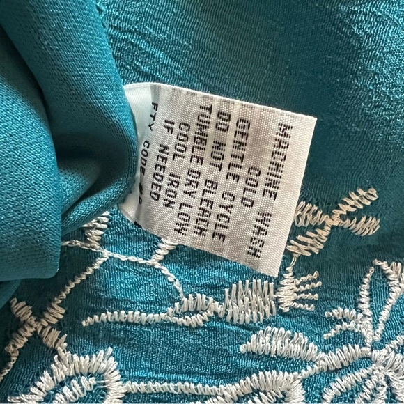 Women’s Embroidered Boho Mini Dress Teal Long Puff Sleeve - Picture 13 of 13